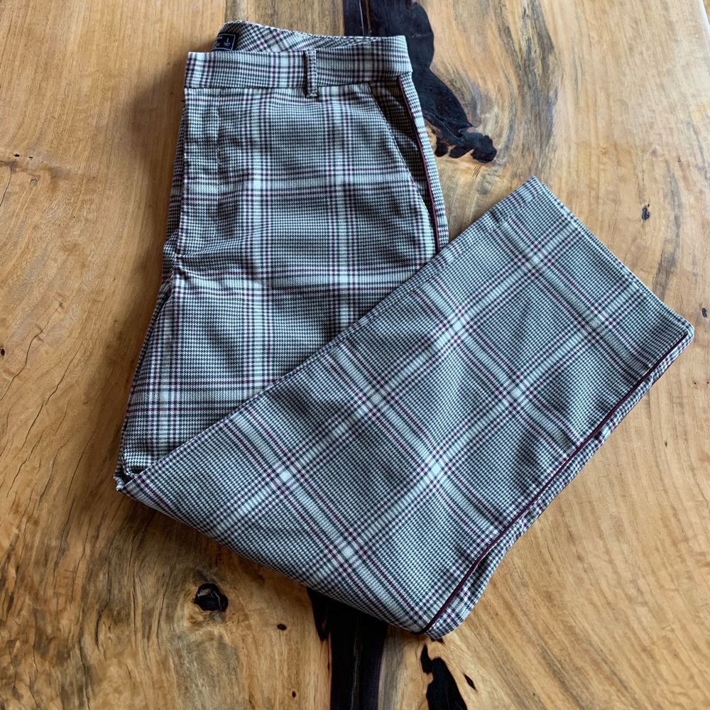 Abercrombie & Fitch Simone High Rise Pants